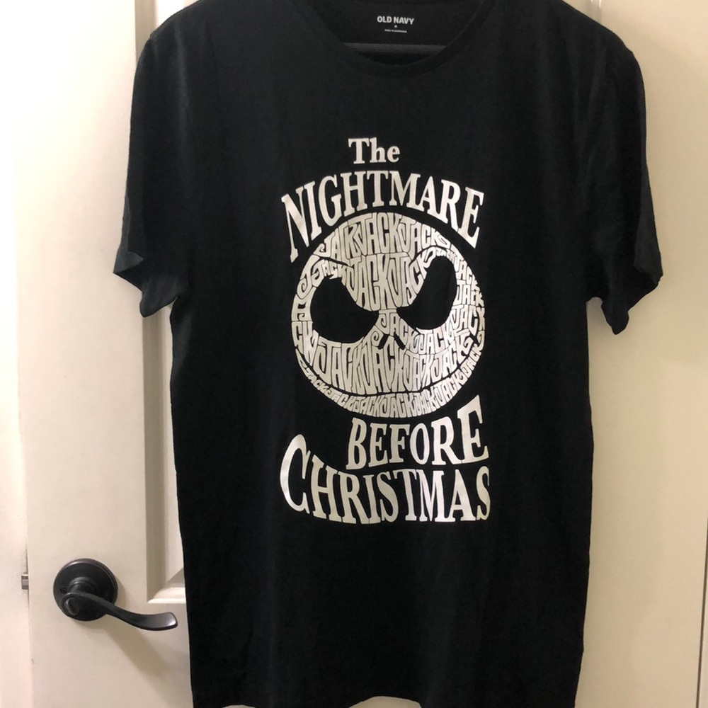 ⭐️⭐️3/$12 Sale for this item!⭐️⭐️ 
Nightmare Before Christmas Men’s Tee, Sz M